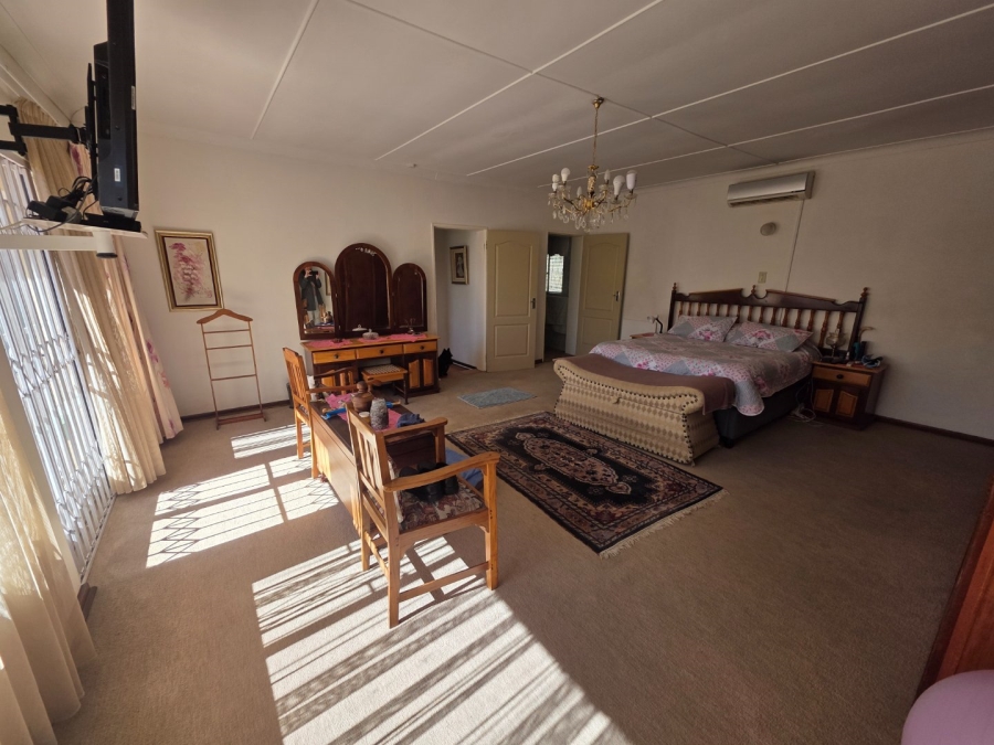 4 Bedroom Property for Sale in Dan Pienaar Free State